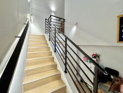 Blk 122 Hougang Avenue 1 (Hougang), HDB Executive #568786051